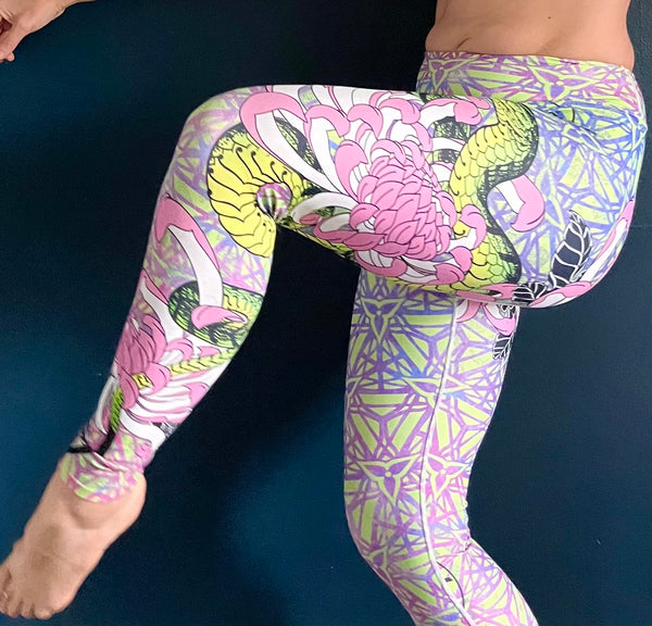 Sacred Garden Leggings - Nebula Fade