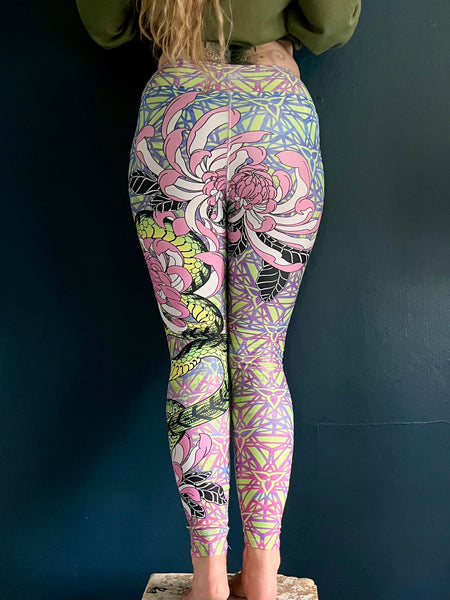 Sacred Garden Leggings - Nebula Fade