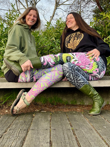 Sacred Garden Devi Leggings - Monochrome